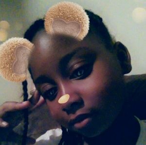 Meet your Posher, Naziyah